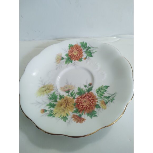 Royal Albert Tea Lyric Shape Cup & Saucer Friendship Series "Chrysanthemum" - Picture 7 of 13